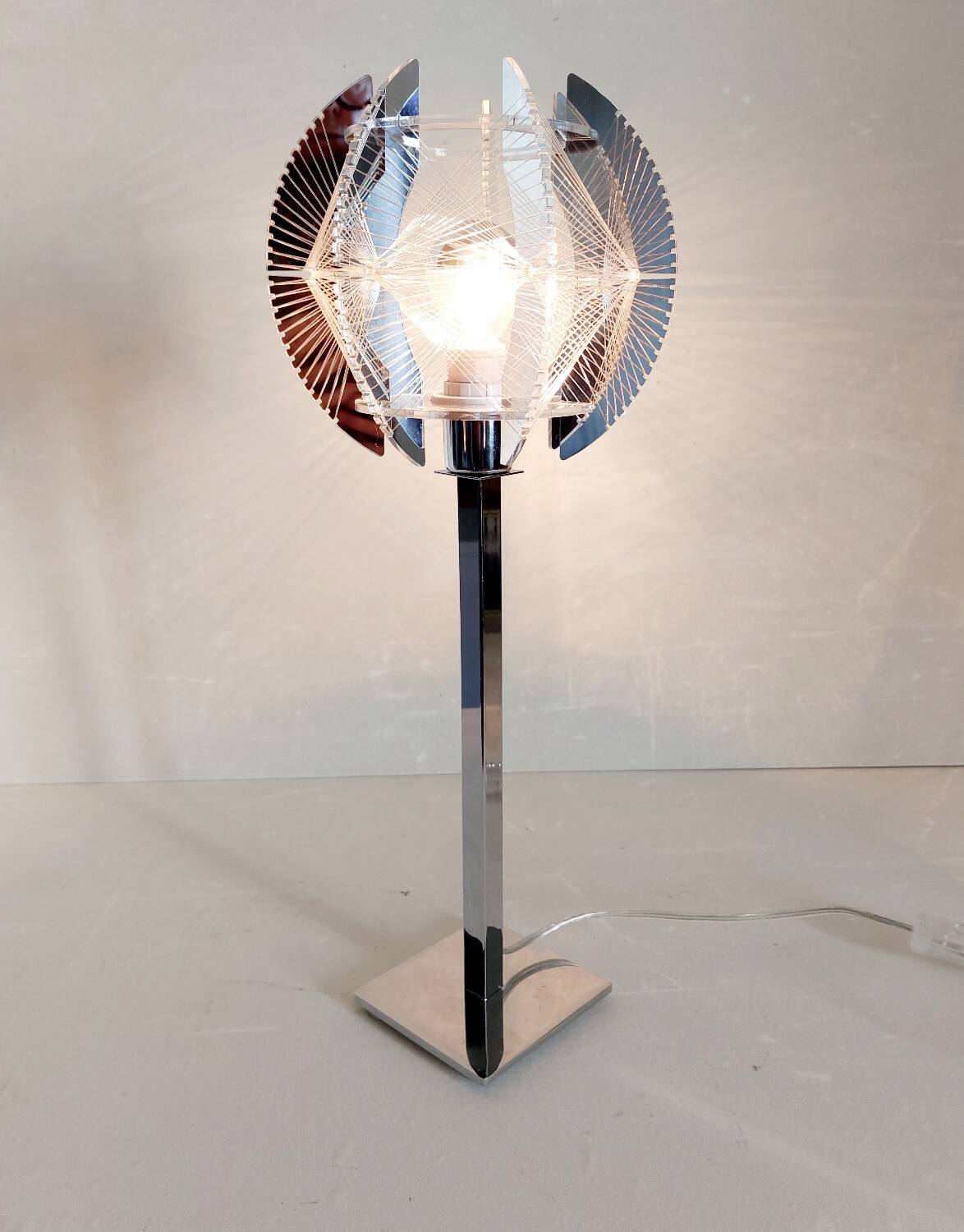 90's wired chrome design lamp