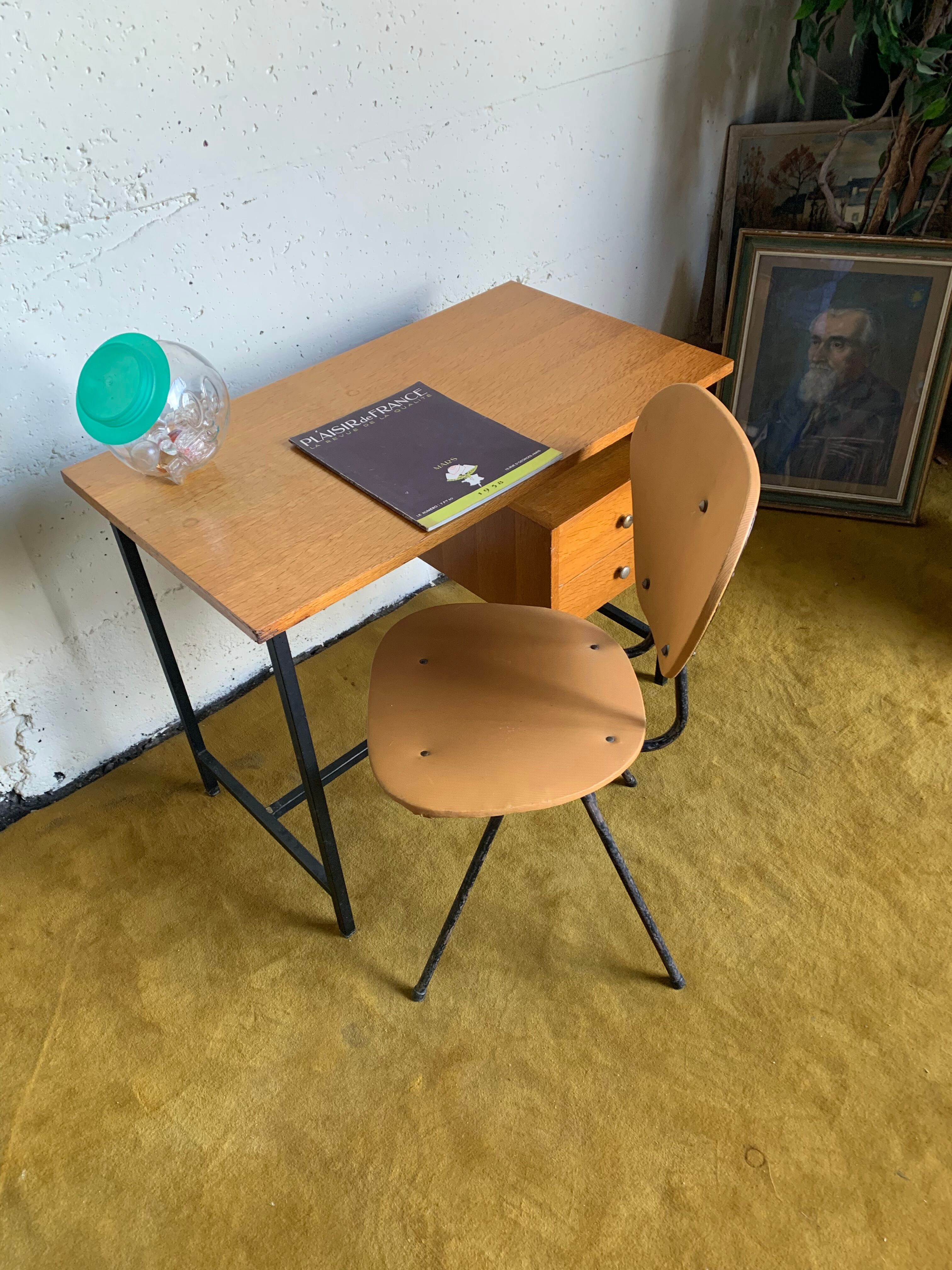Desk