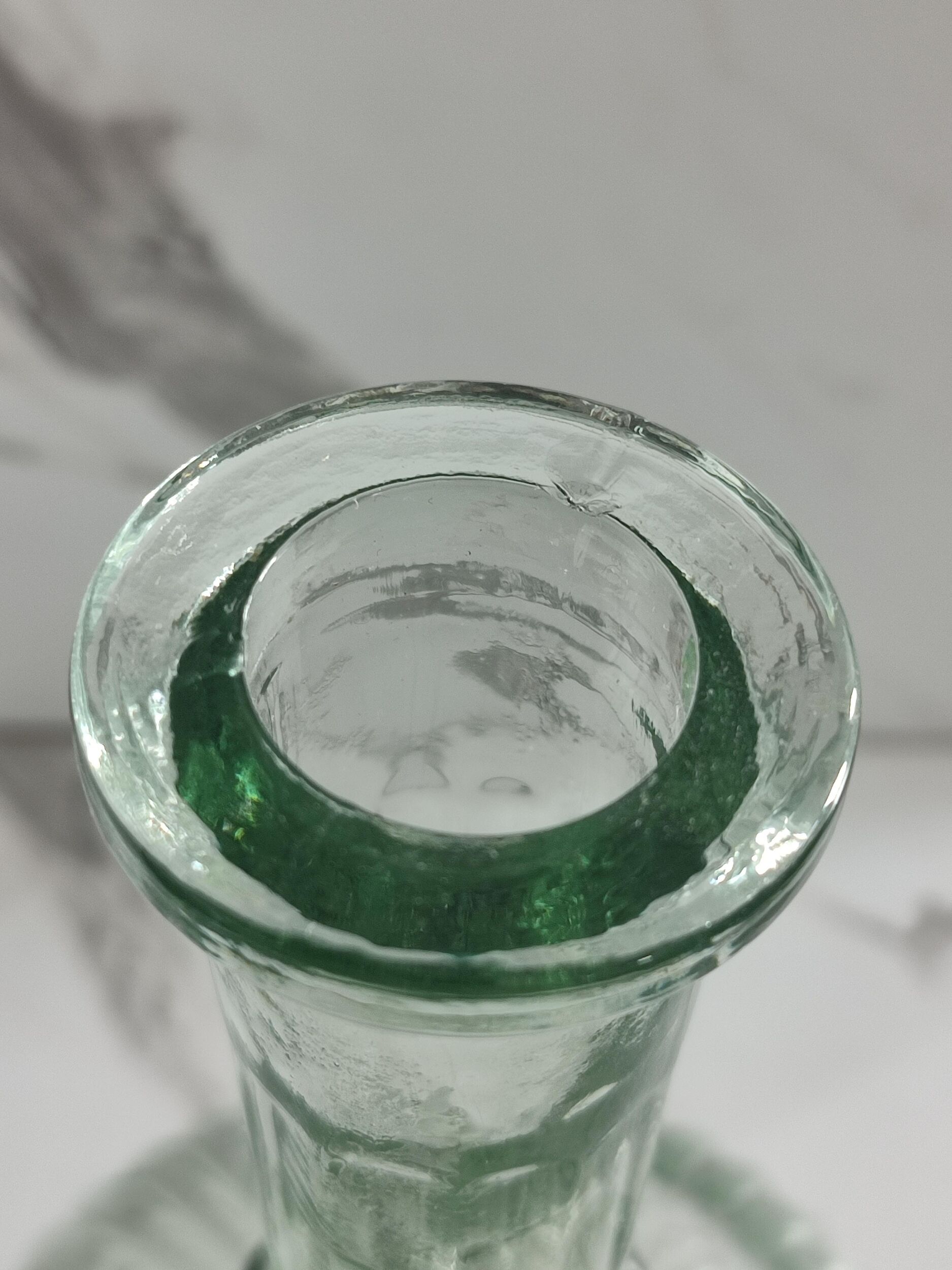 Blown glass decanter