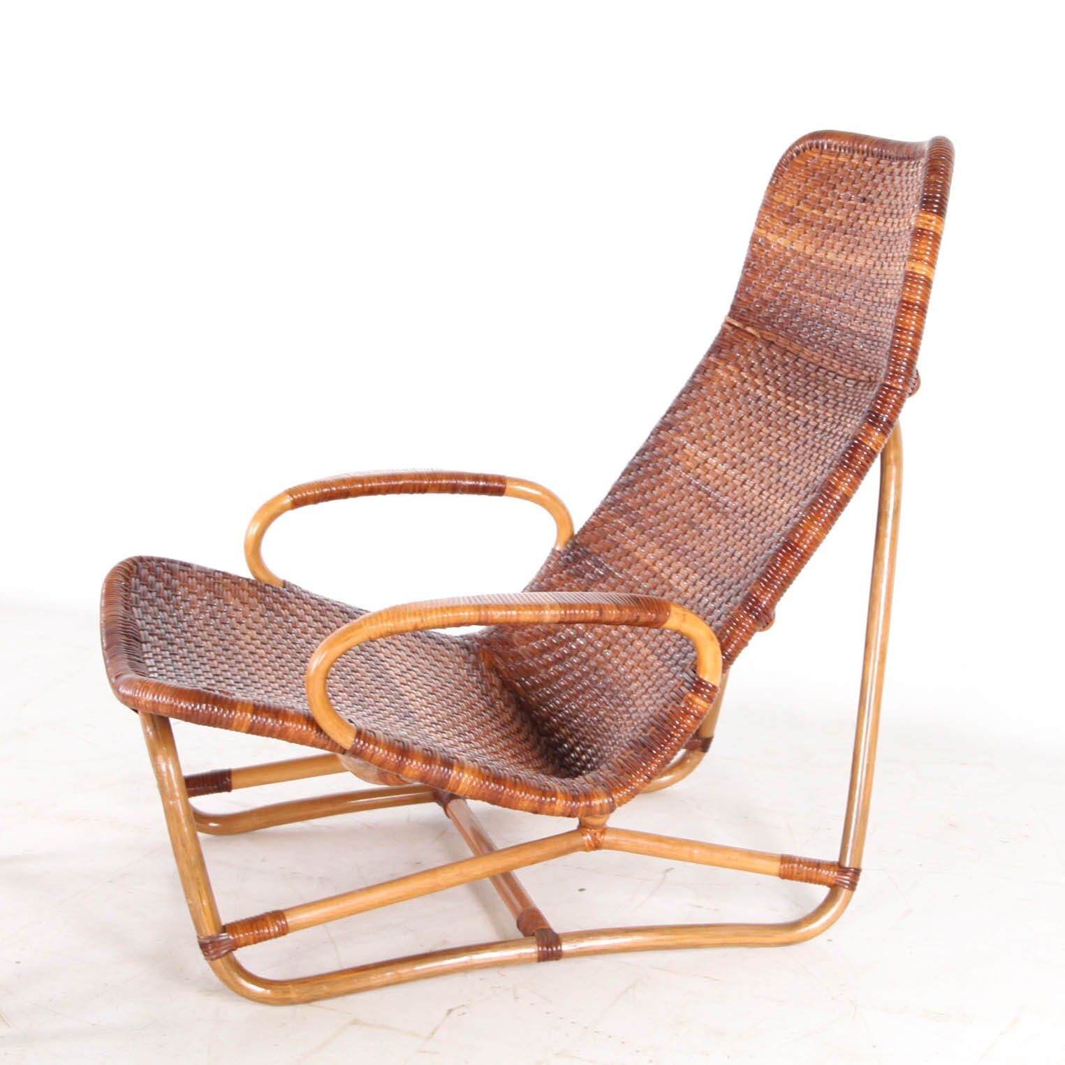 Chaise longue by Yuruzu Yamakawa