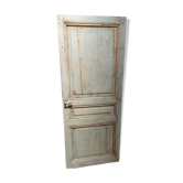Stripped pine door