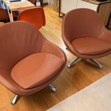 Caramel leather Veneto armchair with swivel function (2 available)