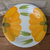 Round serving dish with hand-painted yellow flowers in ceramic TC Italy.
