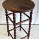 Side table / pedestal table in turned solid wood – 40s/50s