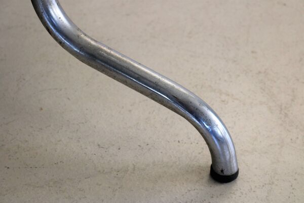 Porte-manteau vintage sur pied   Années 70   Chrome