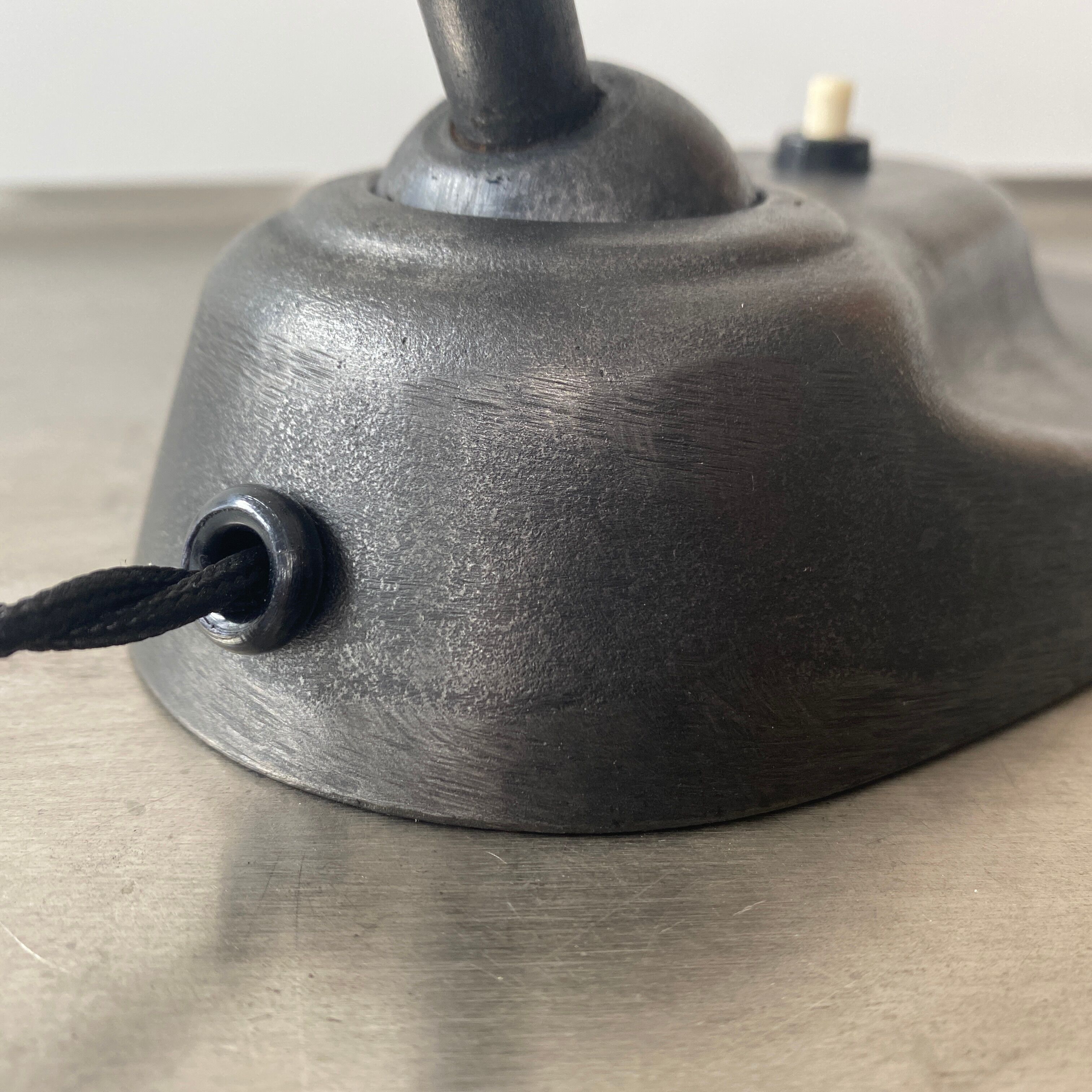 Ancienne lampe de bureau bauhaus kandem