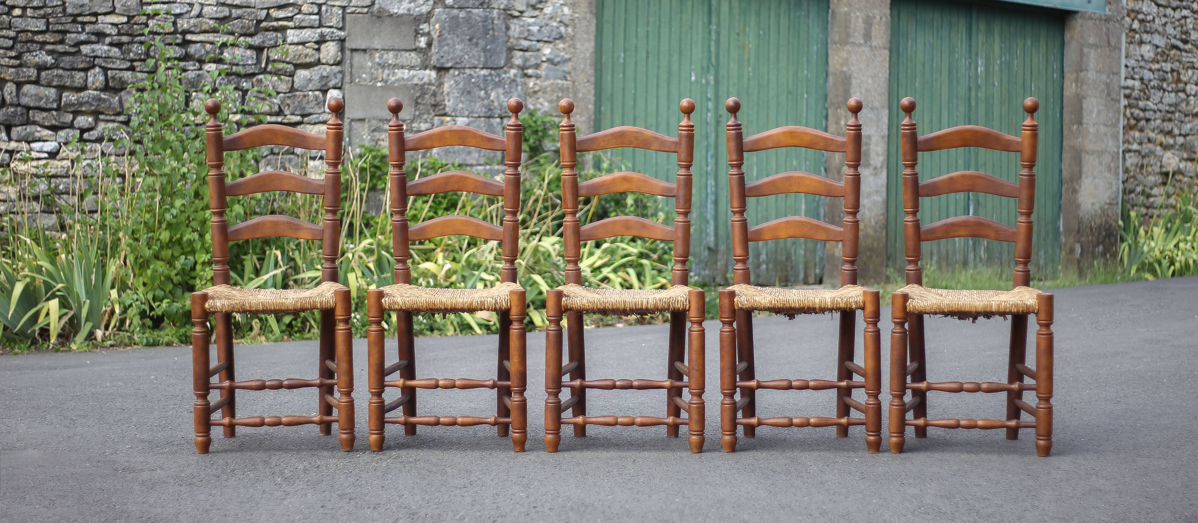 Set of 5 vintage wooden and straw chairs, straw chair, countryside