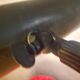 lampe de notaire  art deco, bureau, 1920 a 40 laiton et socle bois vernis h