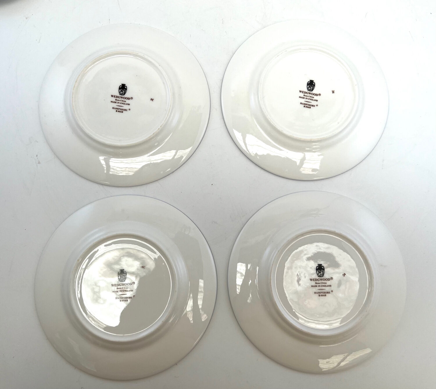 4 assiettes fromage salade Wedgwood