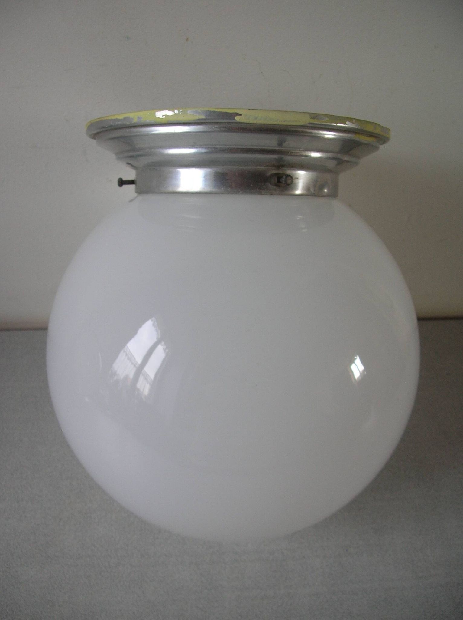 Old ceiling light globe ball sphere light in opaline aluminum support 22 cm