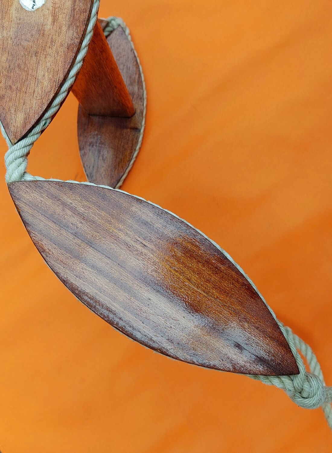 Echelle de bateau vintage bois et cordage