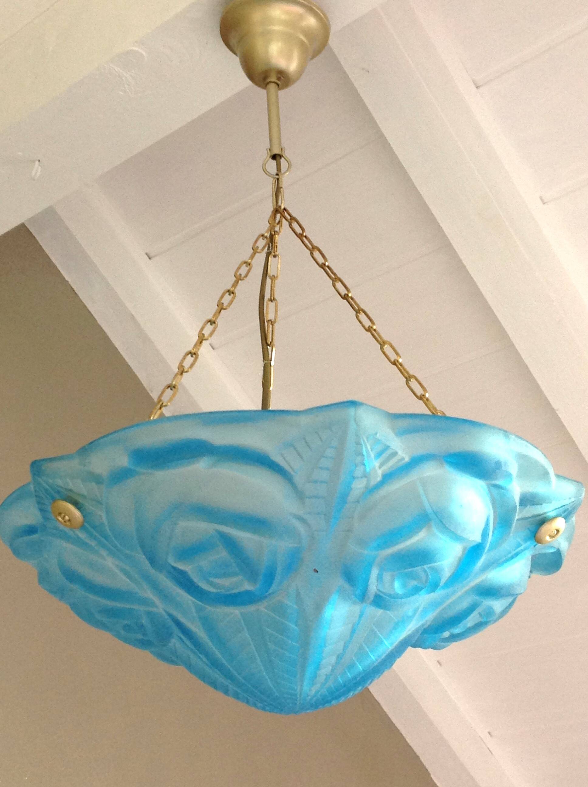 Suspension in blue glass paste signed Degué / art deco style
