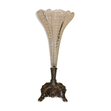 Art Deco vase in the shape of a chalice made of silver-plated metal and cut glass.