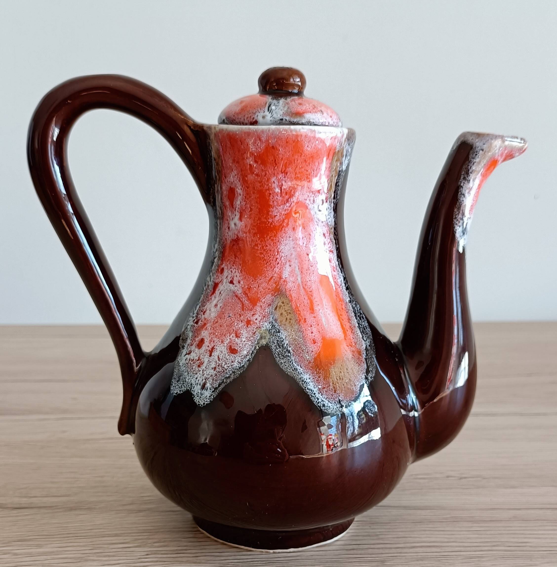 Vallauris earthenware teapot and coffee pot from the 70s