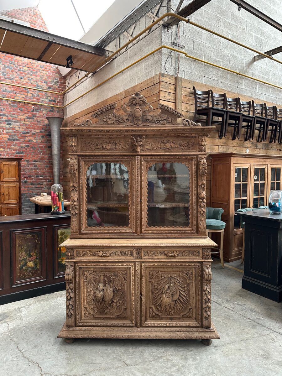 Hunting furniture from the late 19th century