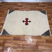 Moroccan Berber decorated rug 200cm x 300cm