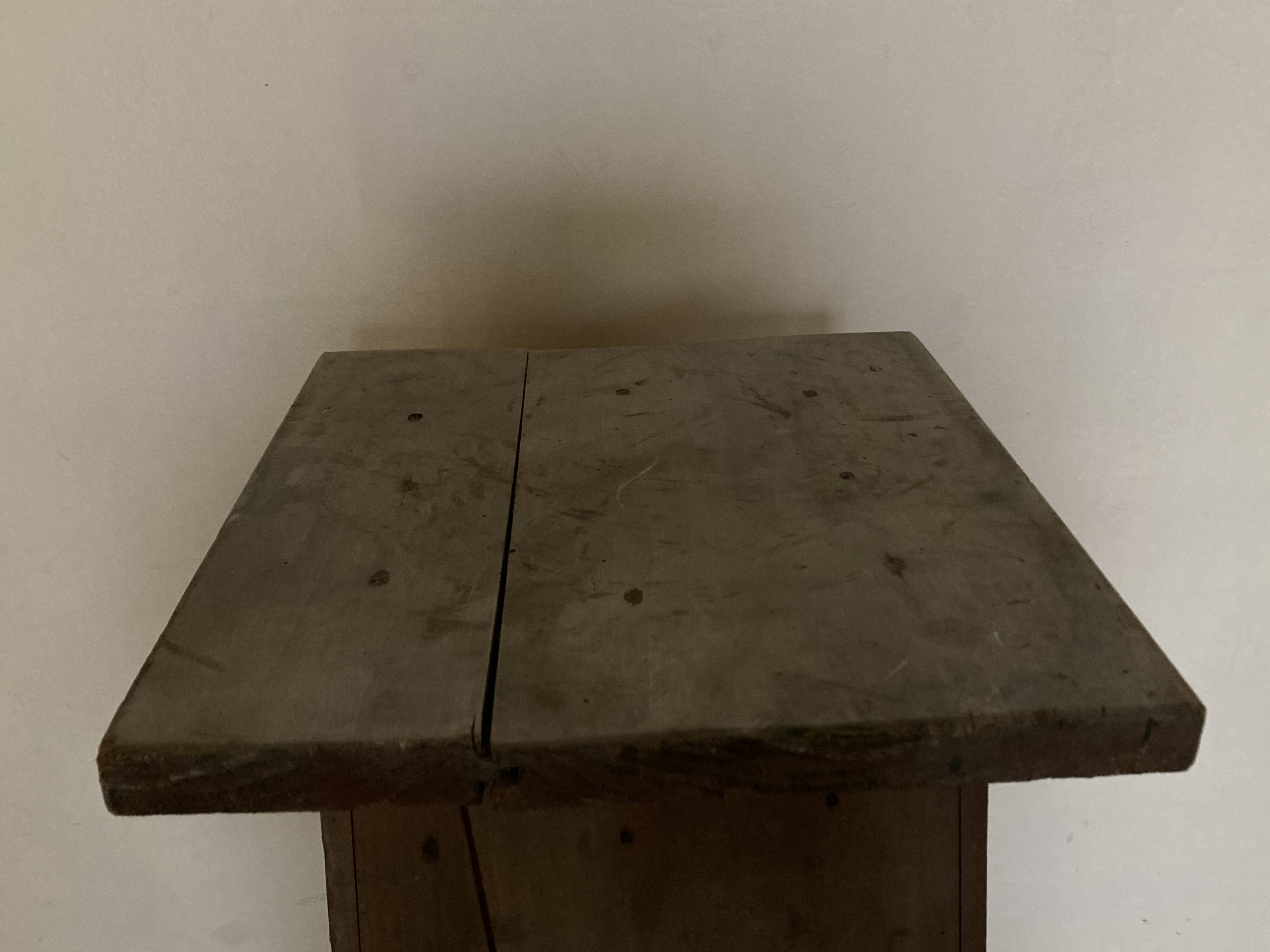 Old neo-classical workshop stool in washed wood h130cm