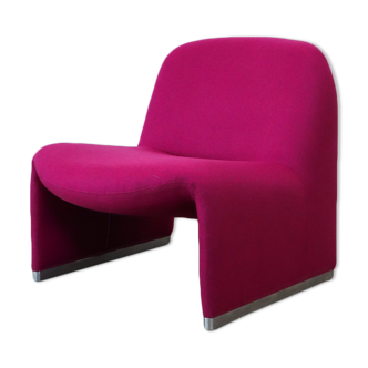 Pink reupholstered Alky Chair by G. Piretti