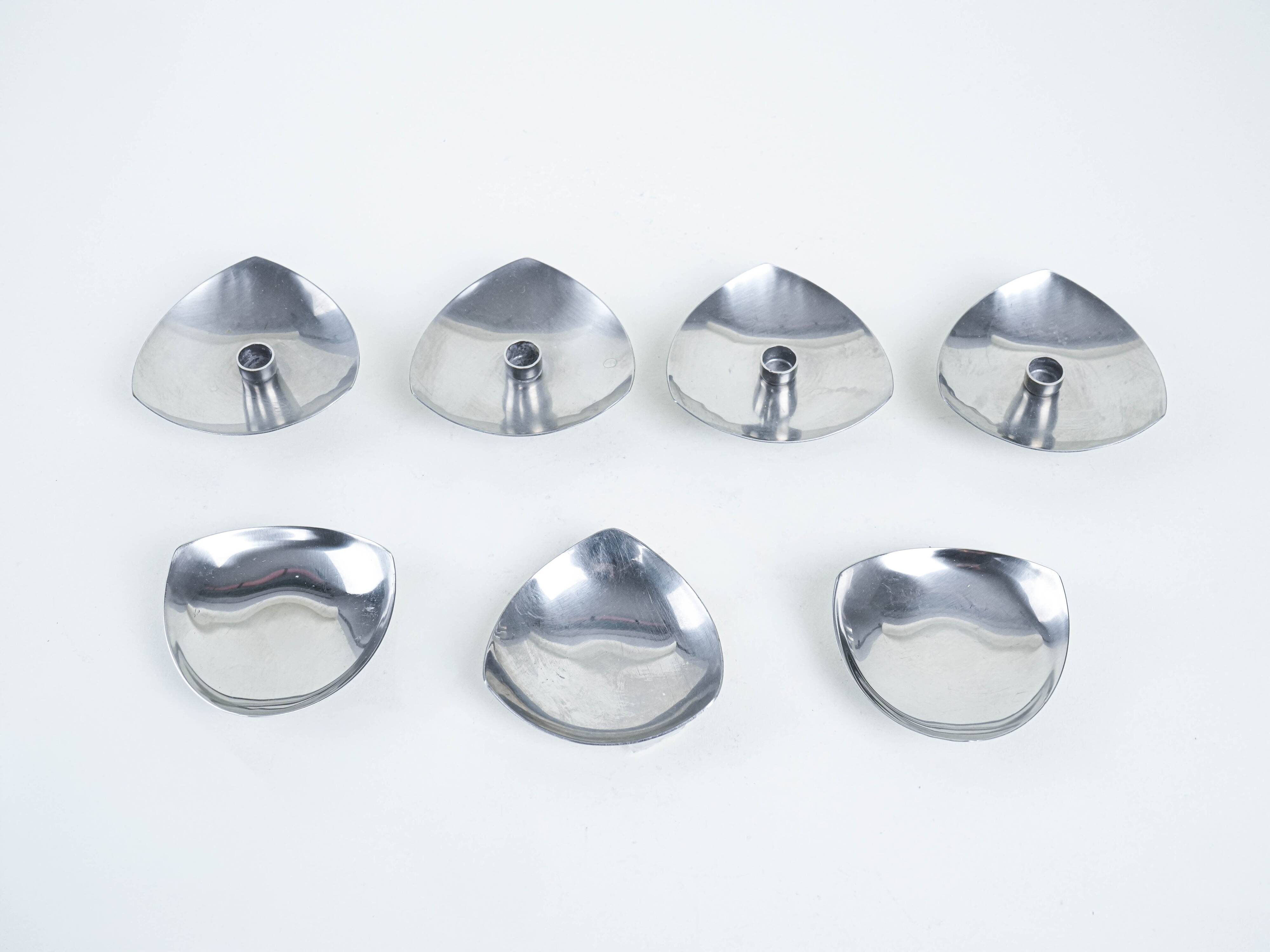 Ensemble de candélabres en acier, design danois, années 1970, fabriqué au Danemark.