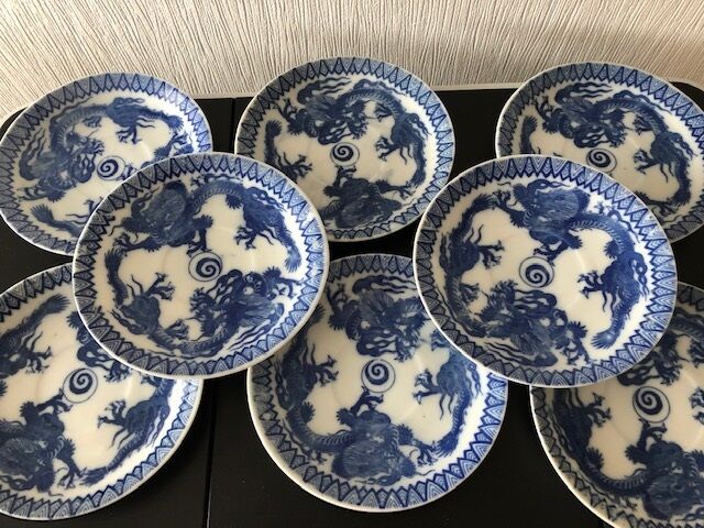 8 Japanese fine porcelain cups