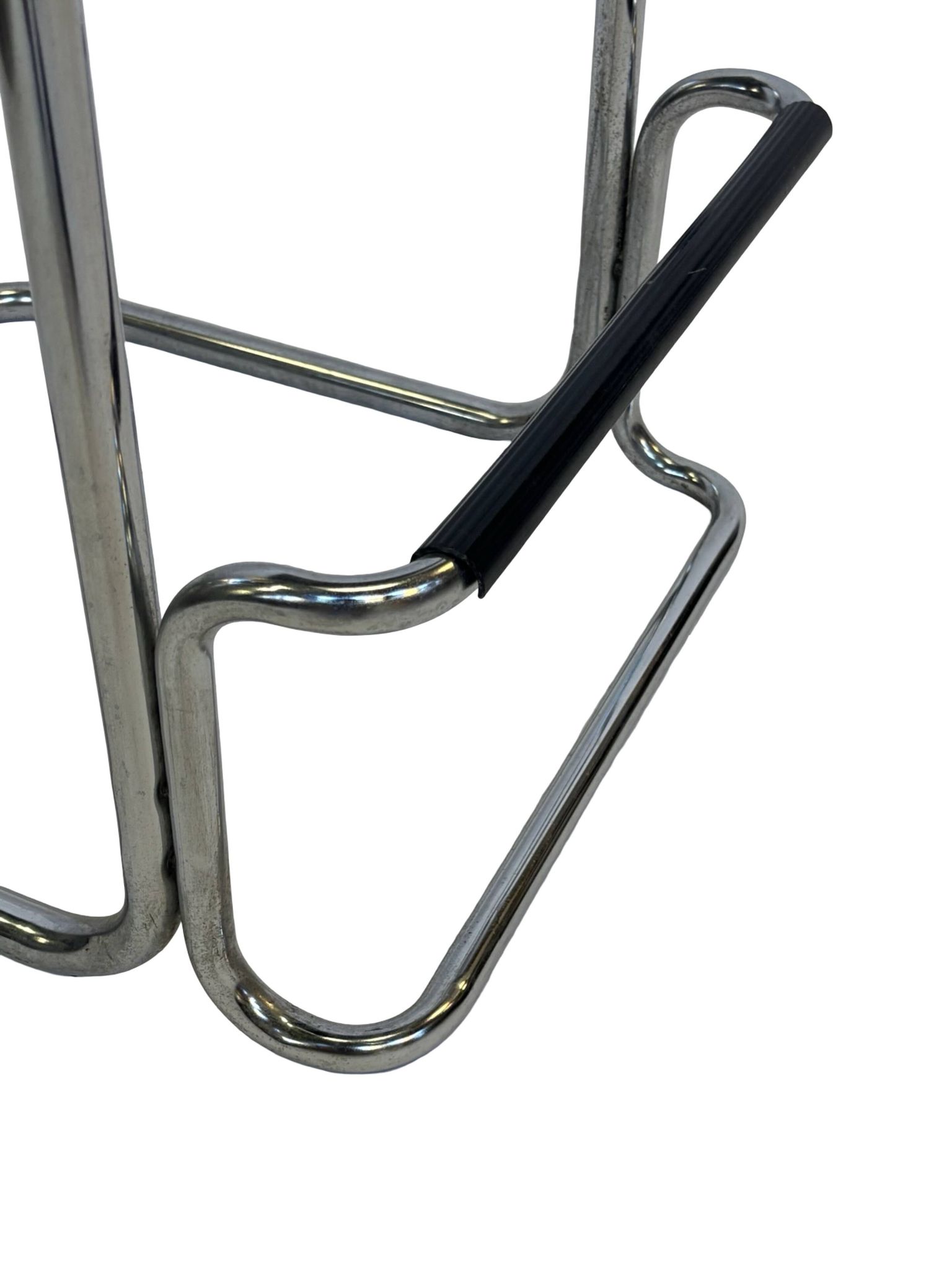Tabouret de bar vintage en cuir noir et chrome, Italie