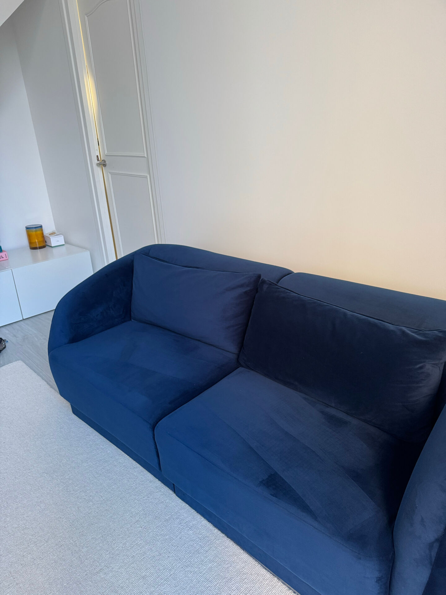 Cosmopolitan Sofa Design