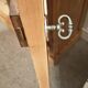 Armoire vintage