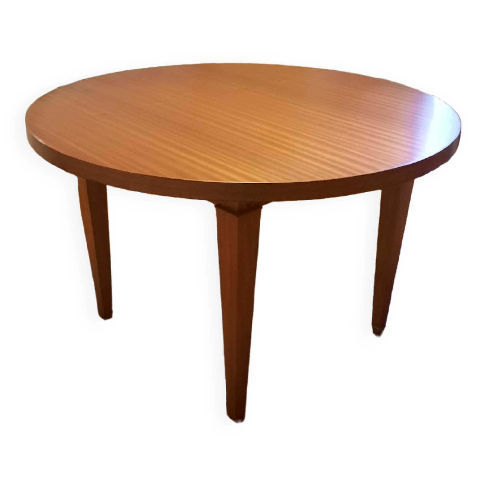 Scandinavian table