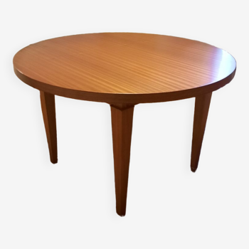 Scandinavian table