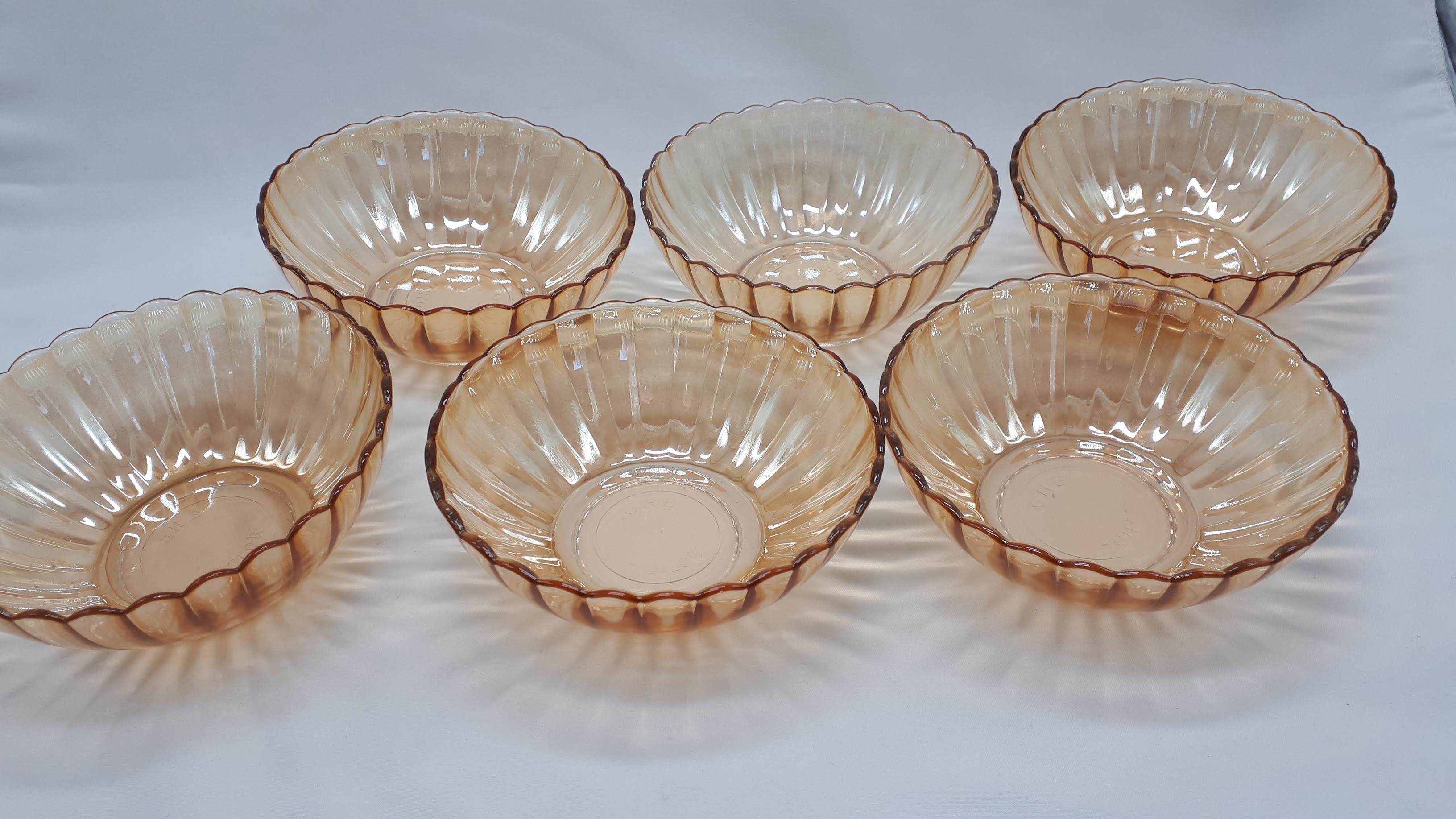 Iridescent bowls/cups, 60s