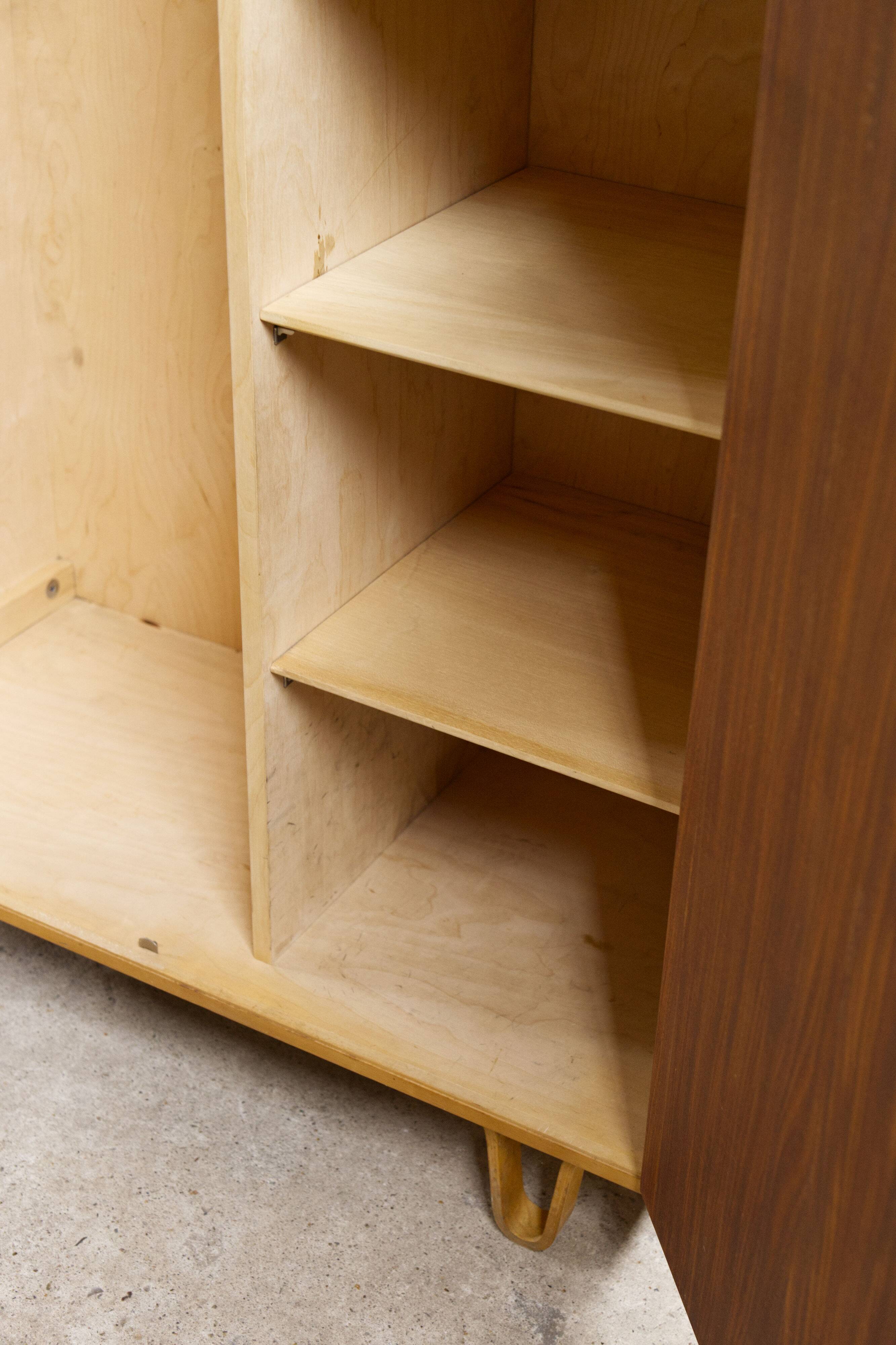 Armoire KB33, par Cees Braakman pour Pastoe, années 1950