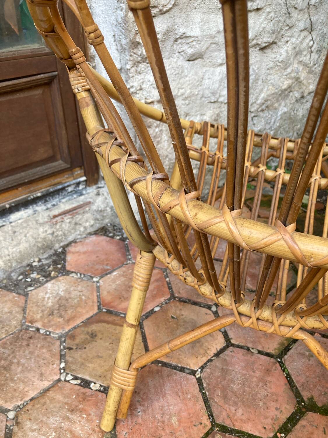 Vintage rattan lounge