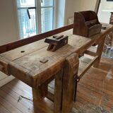 Carpenter's workbench