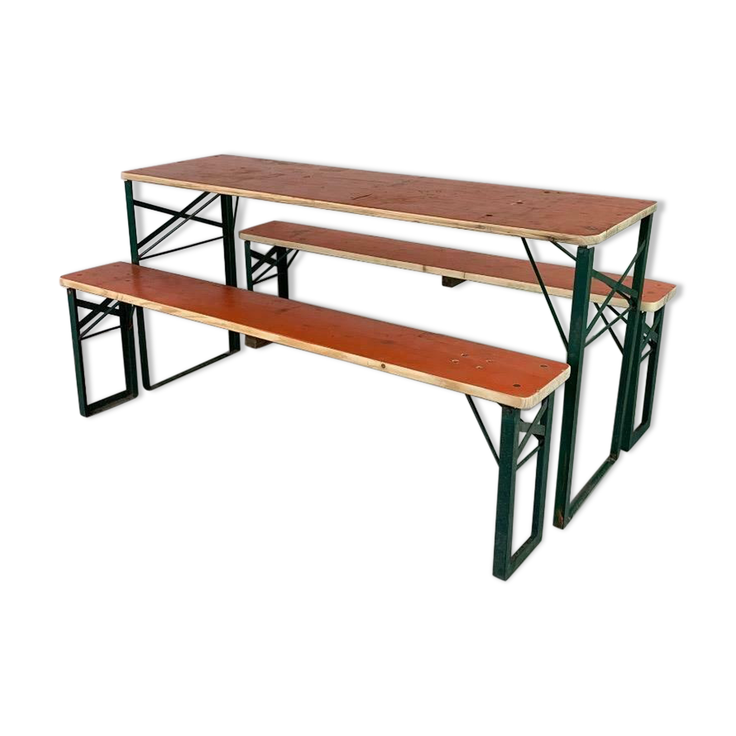 Table and garden benches