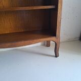 Small old wooden library / Bibus