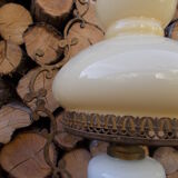 White opaline suspension