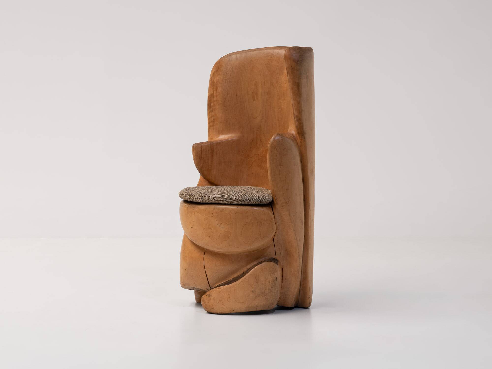 Unique sculptural throne chair in wood, France 1970s