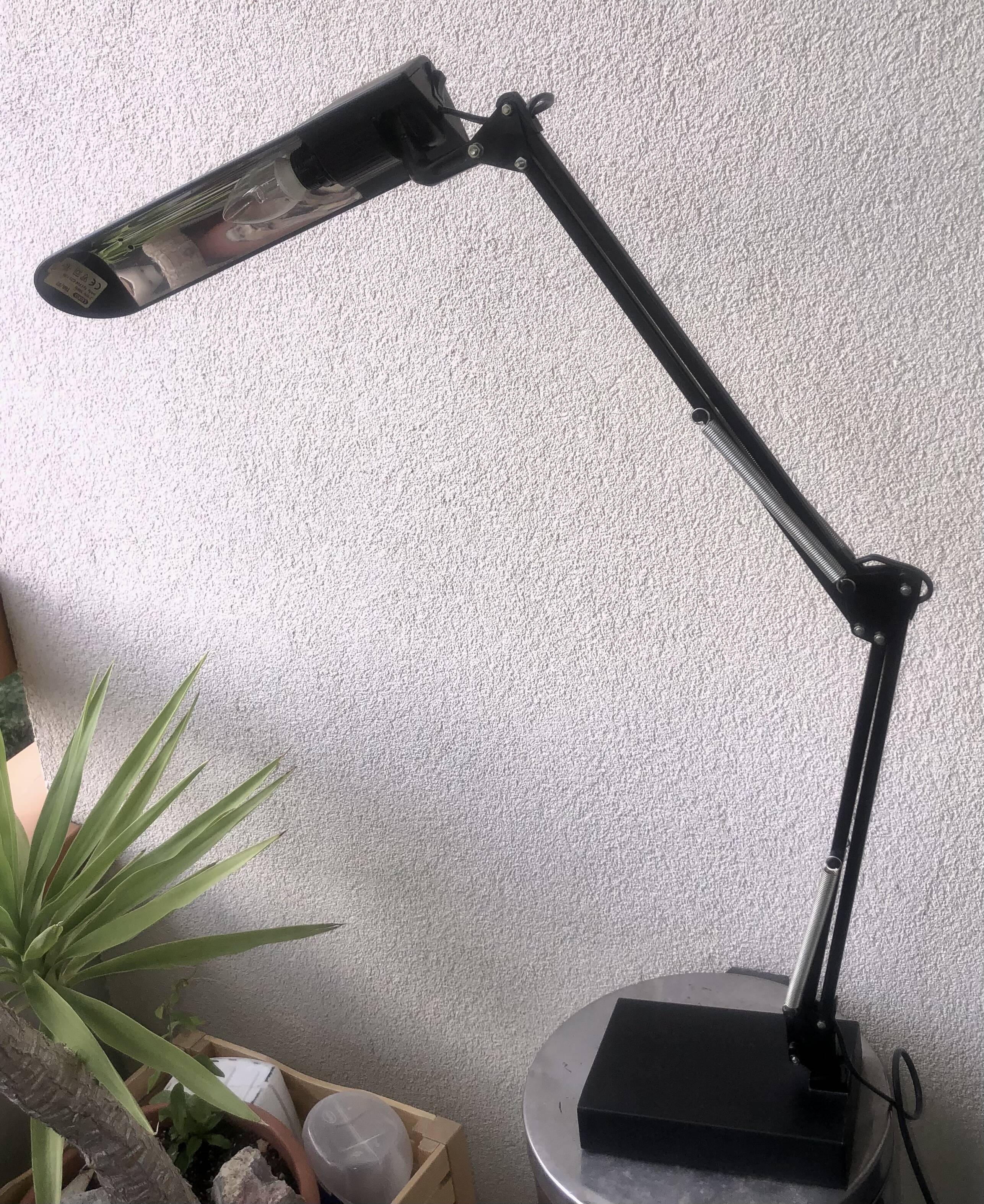 Articulated lamp Luxo t88 / 87 modified socket