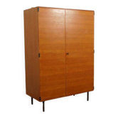 Vintage wardrobe | Teak | Hanging clothes