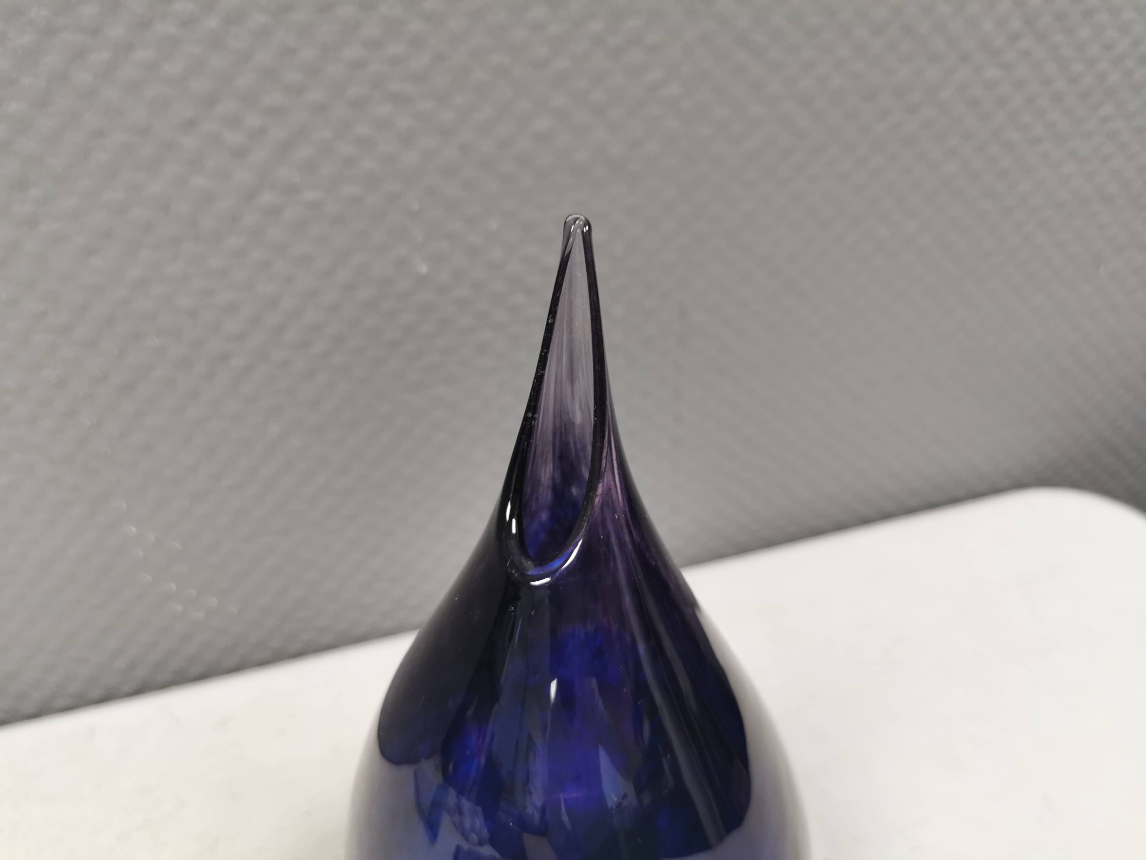 Handmade/mouth blown drop vase, Finland or Sweden 1970s