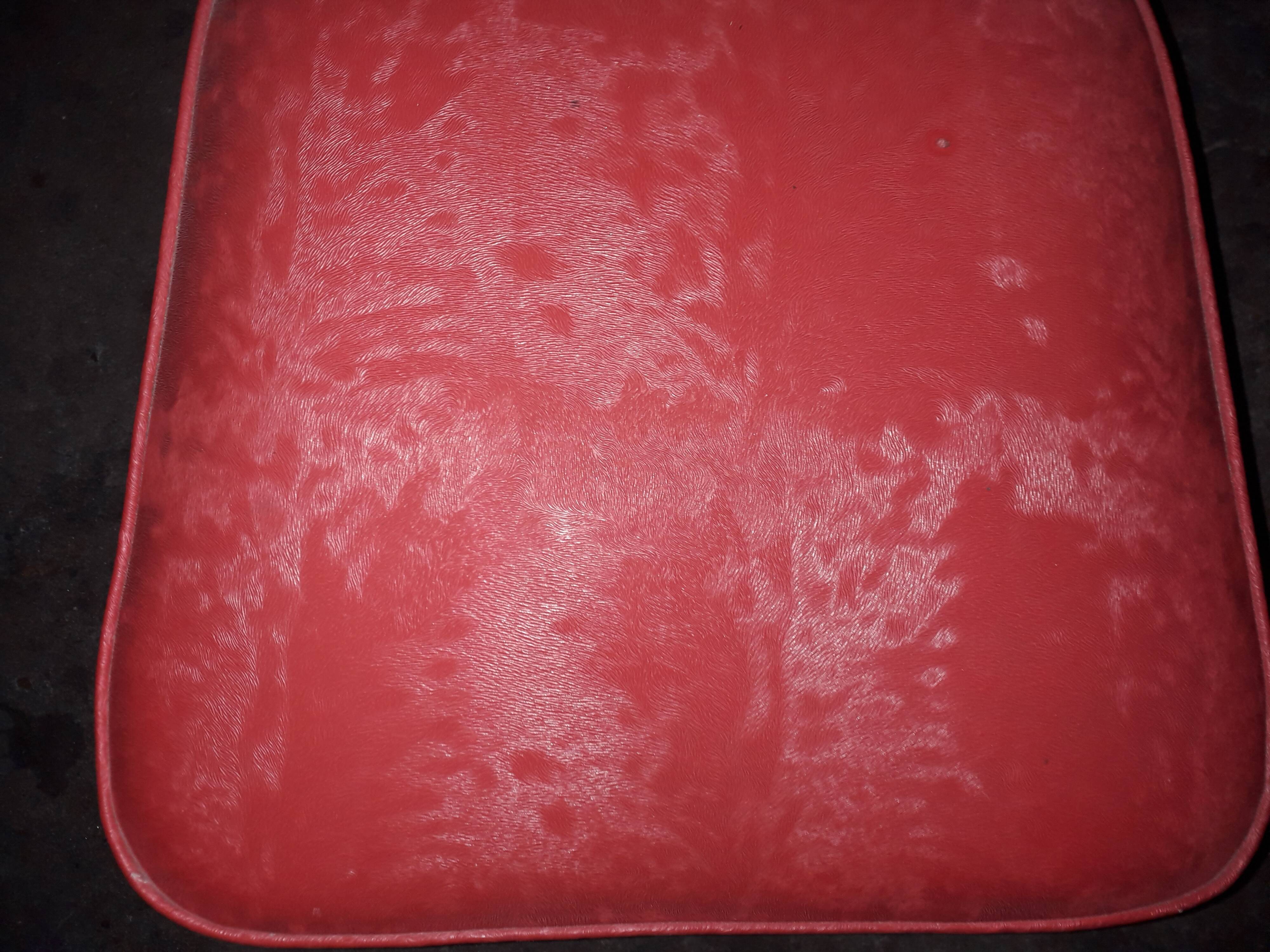 6 vintage red chairs