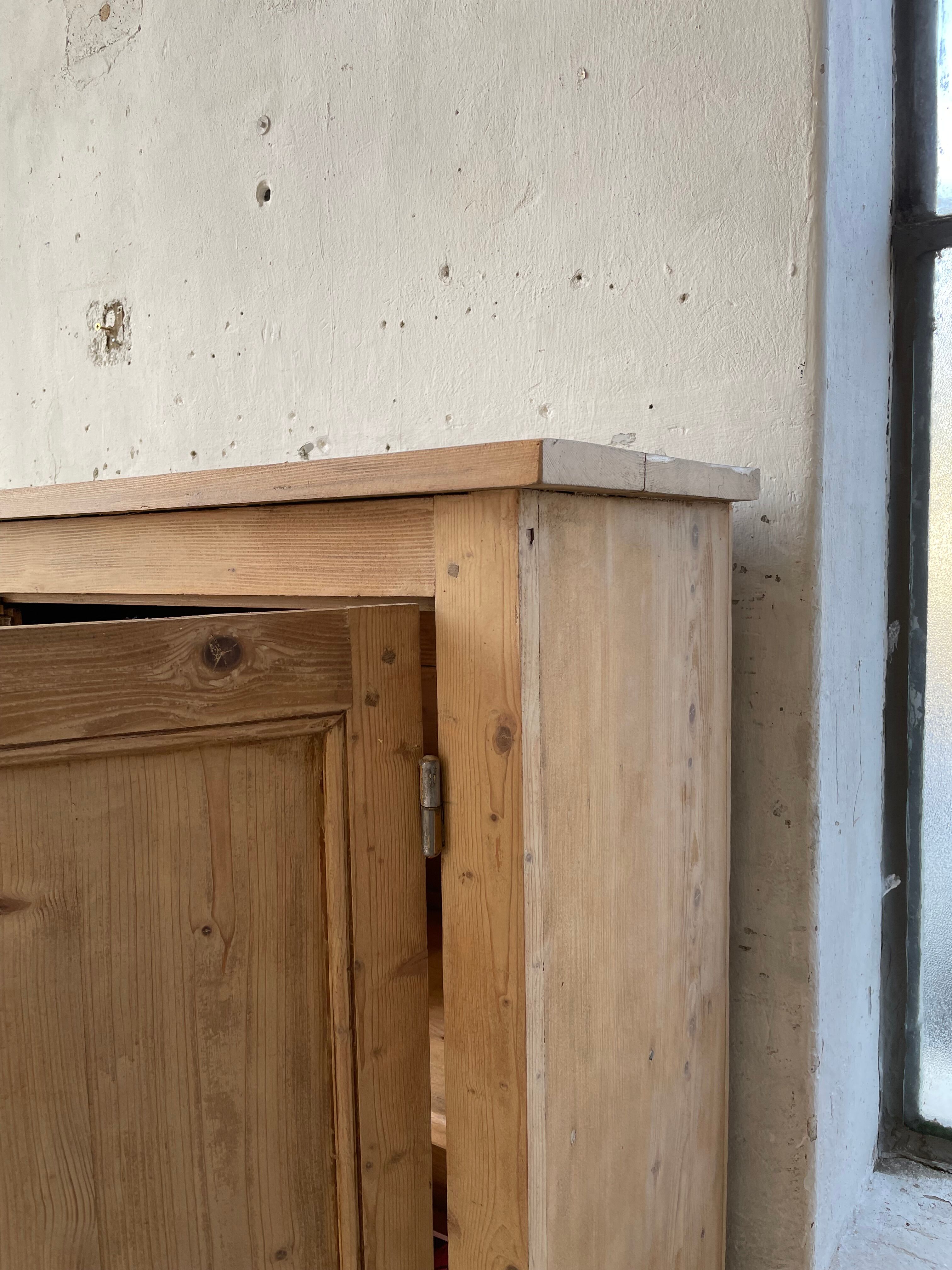 Wooden cabinet cuttery