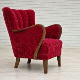 Années 1960, design danois, fauteuil en tissu rouge cerise, très bon état d’origine.
