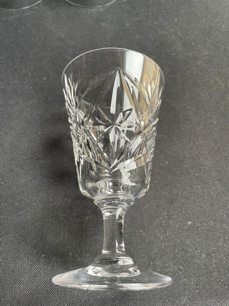 6 crystal wine glasses cut xxth