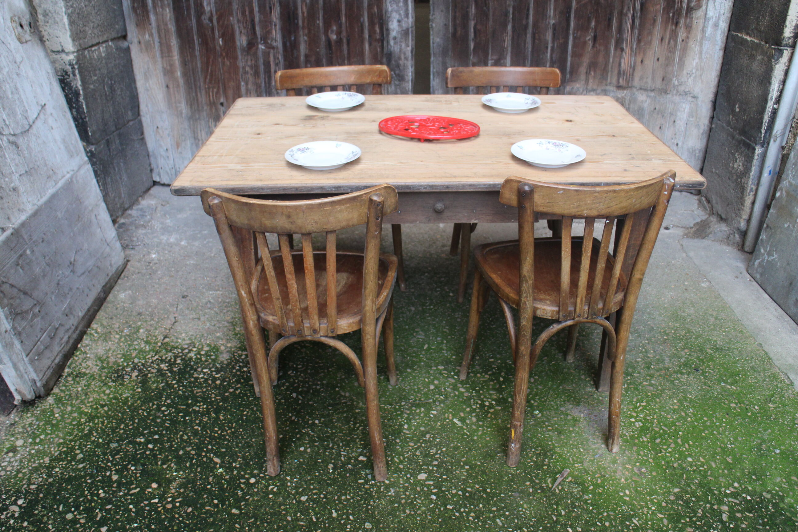Farm table 133 cm