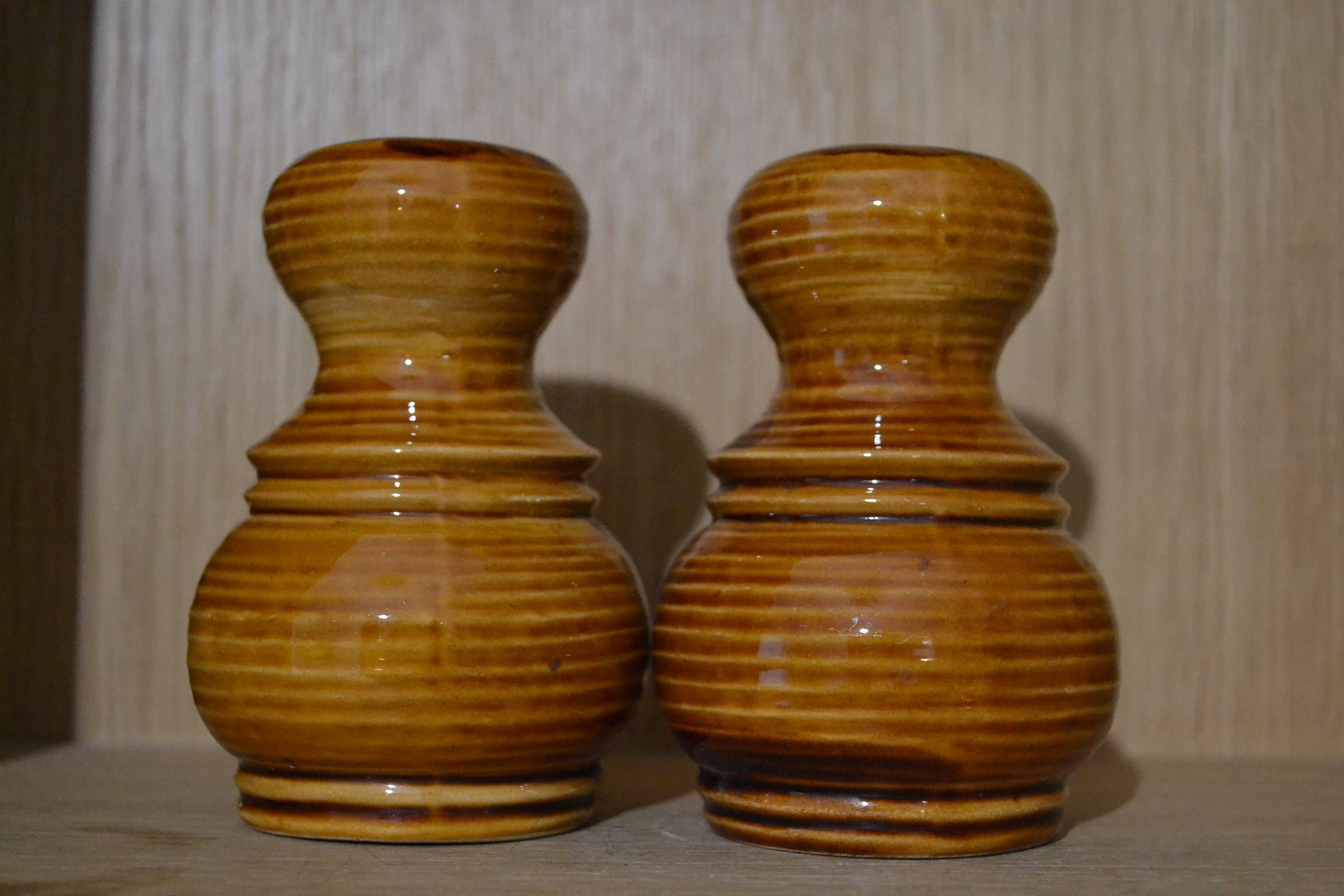 Ensemble poivrier et salière de Saint Clément