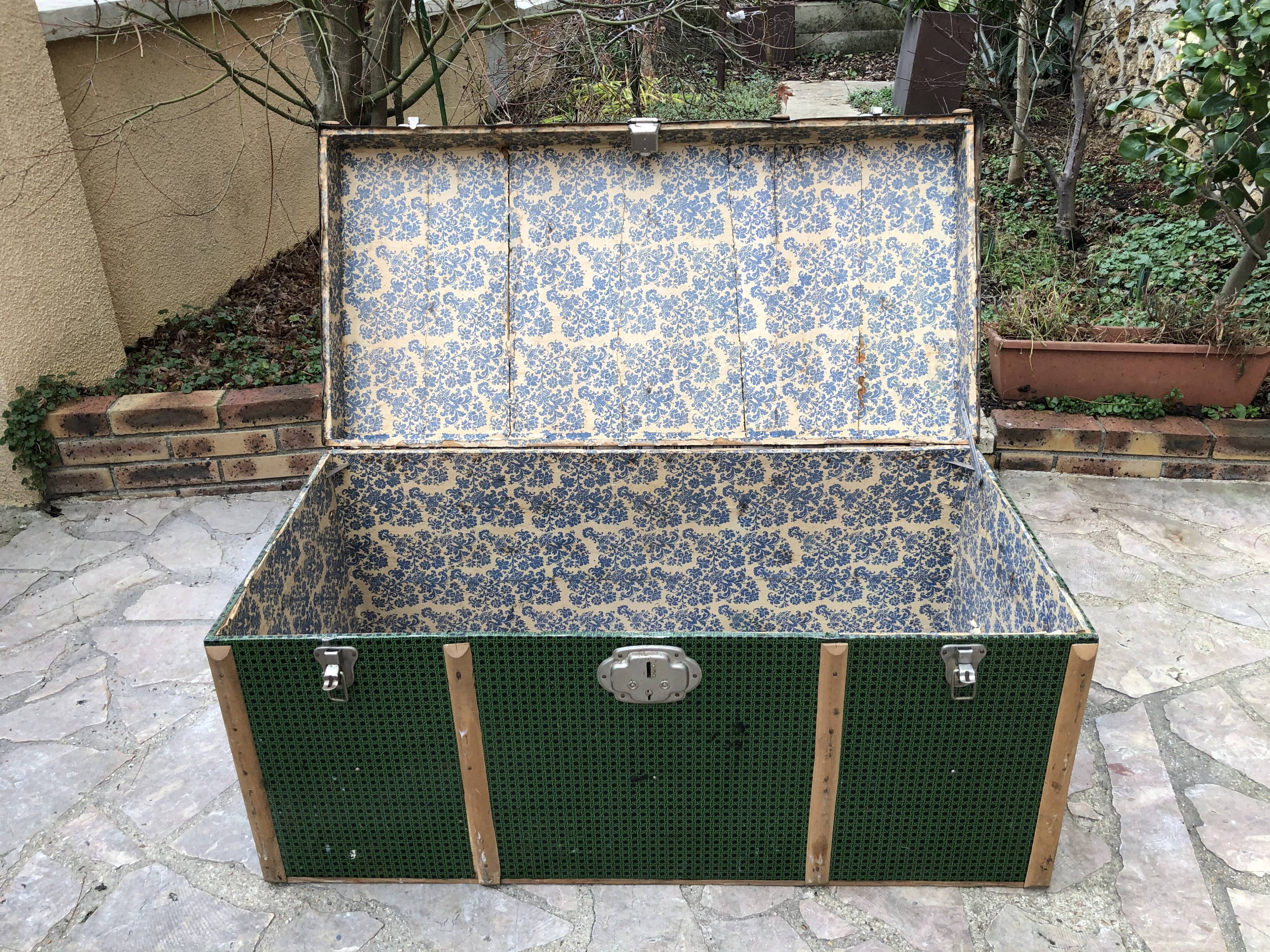 Wooden trunk lined with metal