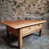 18th-century cherry wood coffee table with two drawers.
