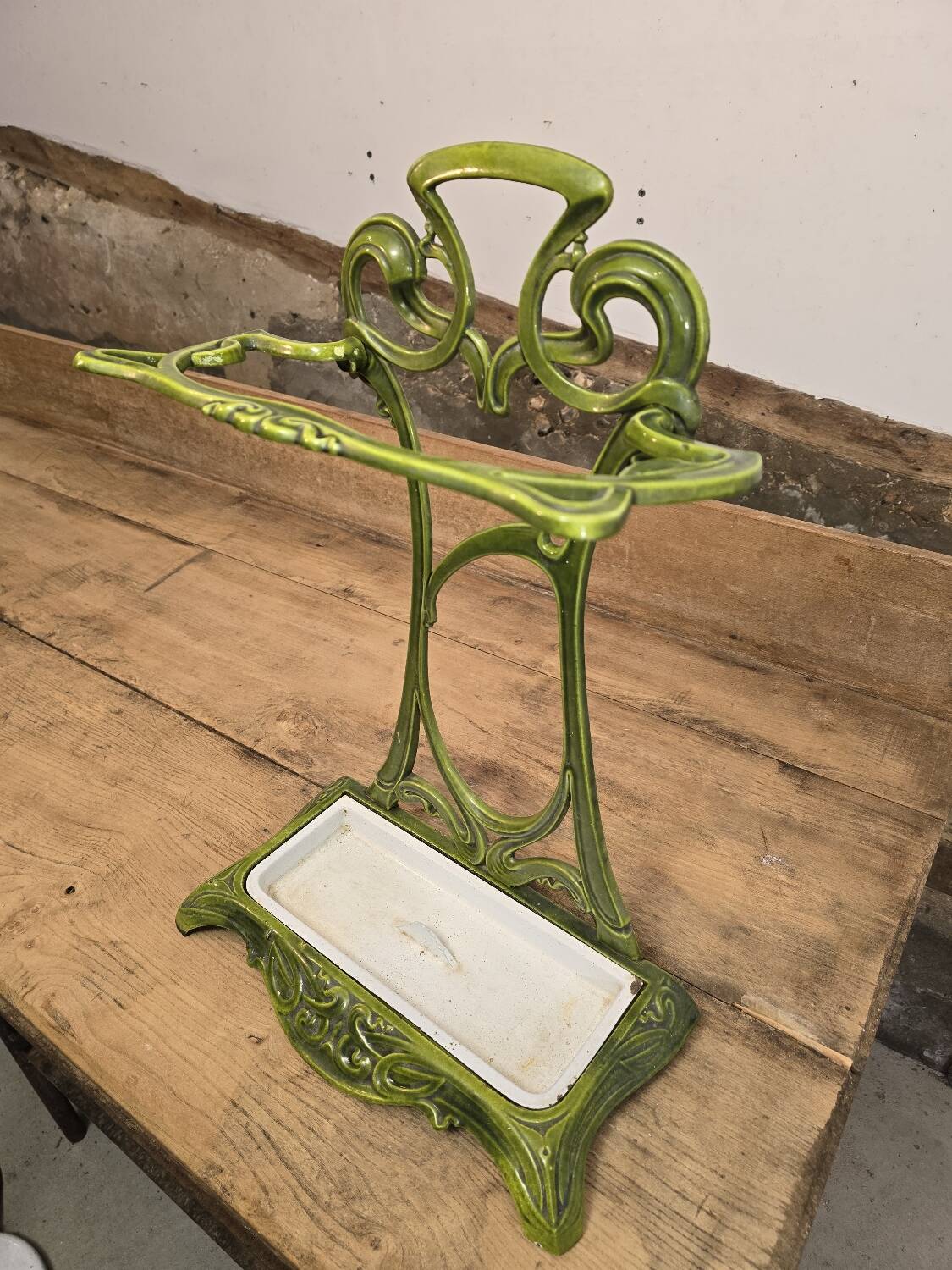 Art Nouveau umbrella stand in green enamelled cast iron