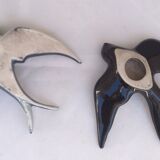 Two ceramic wall swallows